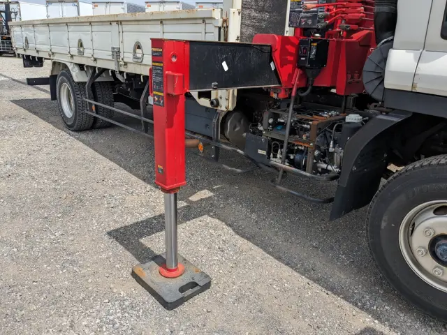 いすゞ フォワード 2PG-FRR90S1(2WD)の写真29