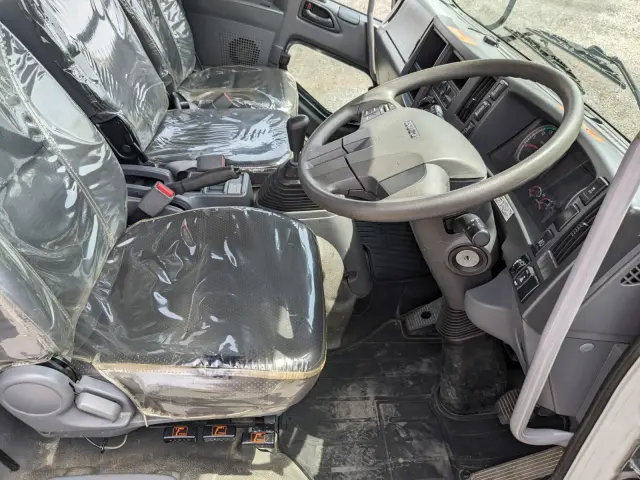 いすゞ フォワード 2PG-FRR90S1(2WD)の写真39