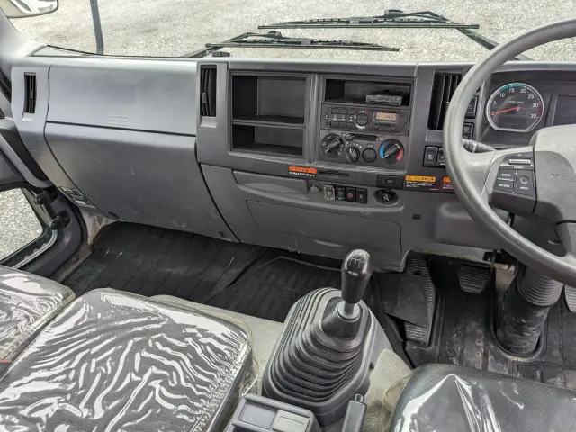 いすゞ フォワード 2PG-FRR90S1(2WD)の写真26