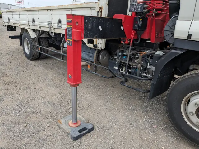 いすゞ フォワード 2PG-FRR90S1(2WD)の写真27