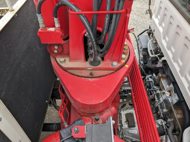 いすゞ フォワード 2PG-FRR90S1(2WD)の写真29