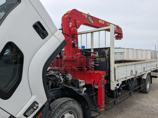 いすゞ フォワード 2PG-FRR90S1(2WD)の写真44