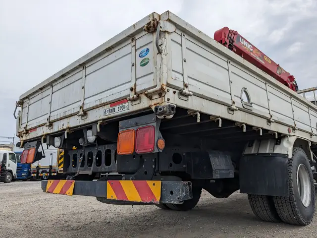 いすゞ フォワード 2PG-FRR90S1(2WD)の写真7