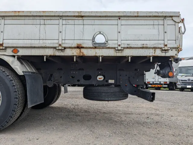 いすゞ フォワード 2PG-FRR90S1(2WD)の写真16