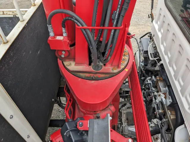 いすゞ フォワード 2PG-FRR90S1(2WD)の写真30