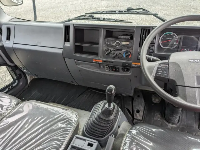 いすゞ フォワード 2PG-FRR90S1(2WD)の写真42