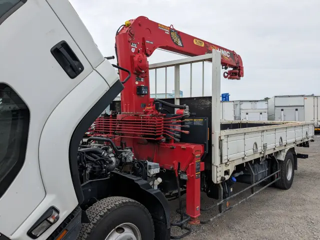 いすゞ フォワード 2PG-FRR90S1(2WD)の写真45