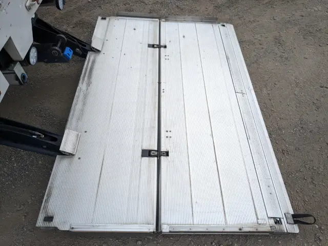 三菱 スーパーグレート 2PG-FU74HZ(6x2)の写真10