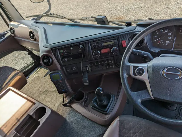 日野 プロフィア 2DG-FN1AJG(その他)の写真34