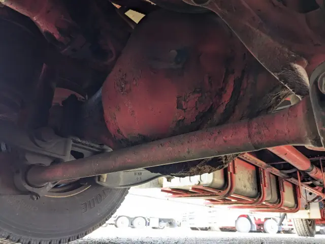 いすゞ ギガ QPG-CYY77B(6x2)の写真33