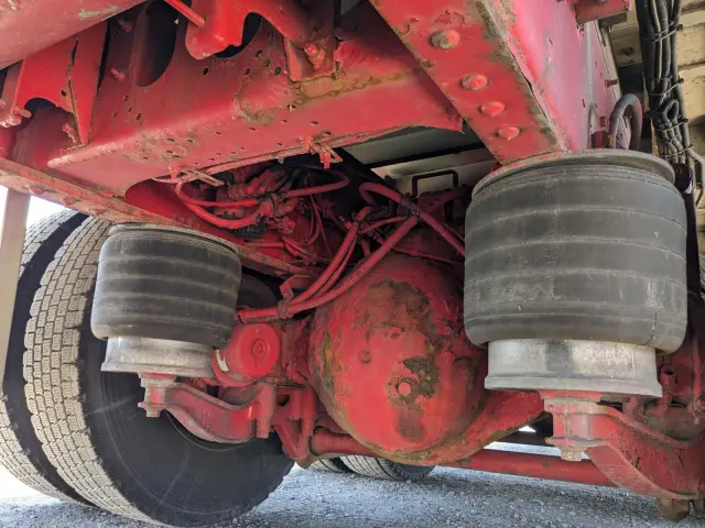 いすゞ ギガ QPG-CYY77B(6x2)の写真34