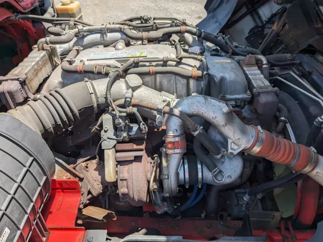 いすゞ ギガ QPG-CYY77B(6x2)の写真49