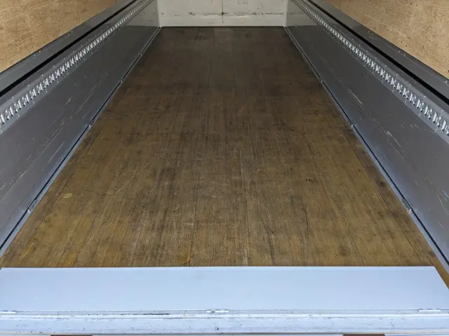 日野 レンジャー 2KG-FD2ABG(2WD)の写真14