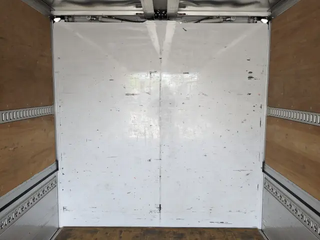 日野 レンジャー 2KG-FD2ABG(2WD)の写真18