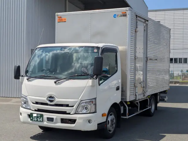 日野 デュトロ 2RG-XZU710M(2WD)の写真1