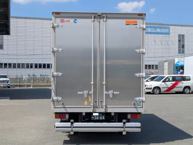 日野 デュトロ 2RG-XZU710M(2WD)の写真7