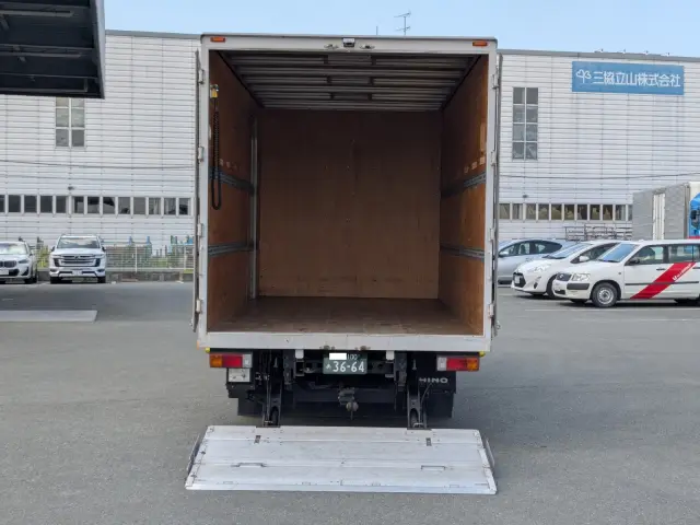 日野 デュトロ 2RG-XZU710M(2WD)の写真34