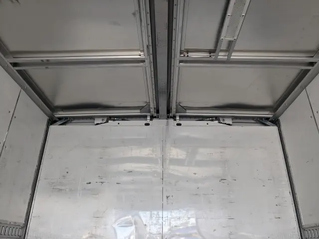三菱 ファイター 2KG-FK72FY(2WD)の写真16