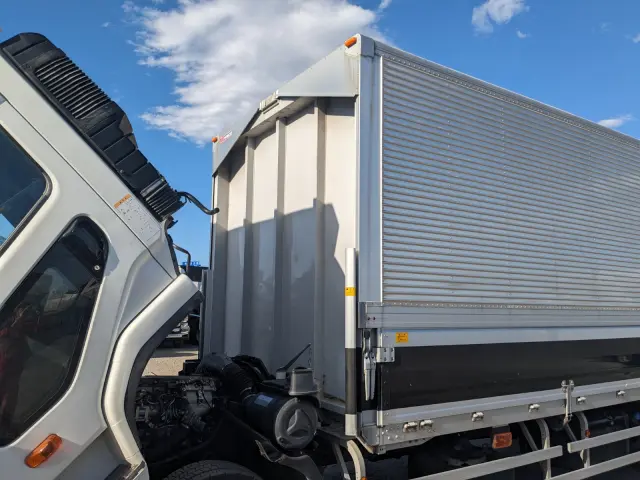 三菱 ファイター 2KG-FK72FY(2WD)の写真47