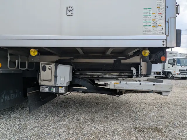 いすゞ フォワード TKG-FRR90T2(2WD)の写真24