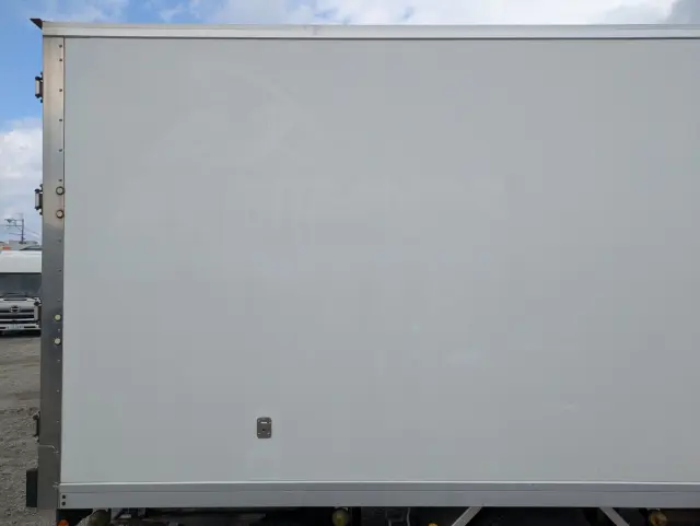 いすゞ フォワード TKG-FRR90T2(2WD)の写真34