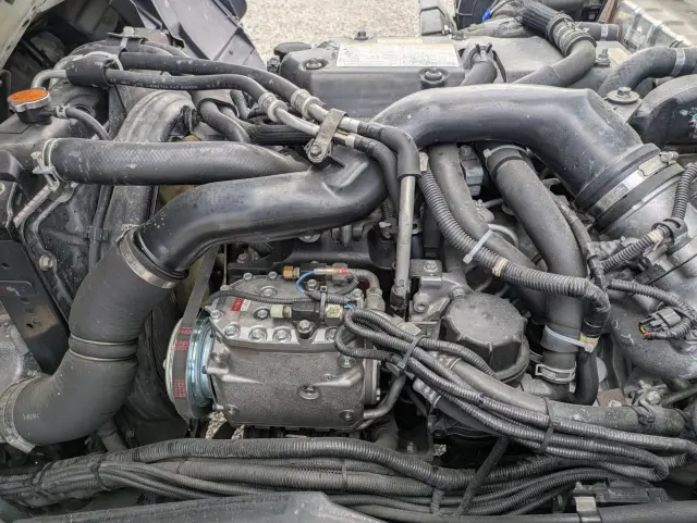 いすゞ フォワード TKG-FRR90T2(2WD)の写真44