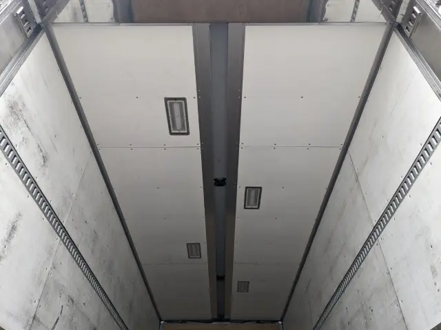 日野 レンジャー 2KG-FD2ABG(2WD)の写真12