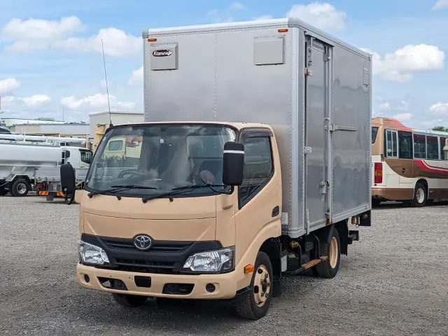 トヨタ ダイナ TKG-XZC600(2WD)の写真1