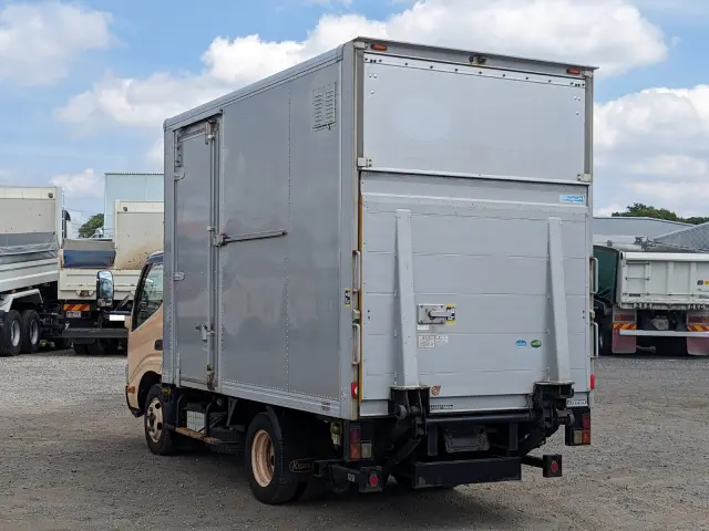 トヨタ ダイナ TKG-XZC600(2WD)の写真3