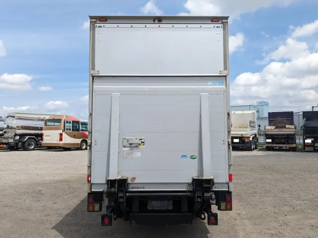 トヨタ ダイナ TKG-XZC600(2WD)の写真5