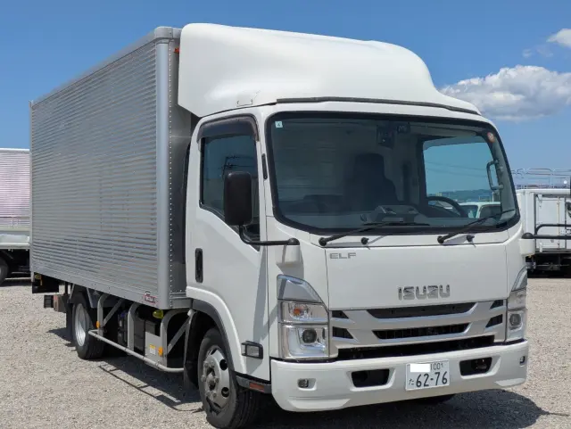 いすゞ エルフ 2RG-NPR88AN(2WD)の写真2
