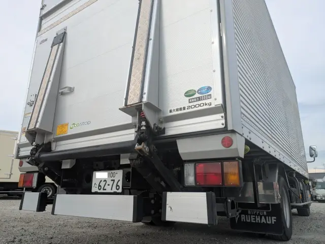 いすゞ エルフ 2RG-NPR88AN(2WD)の写真6