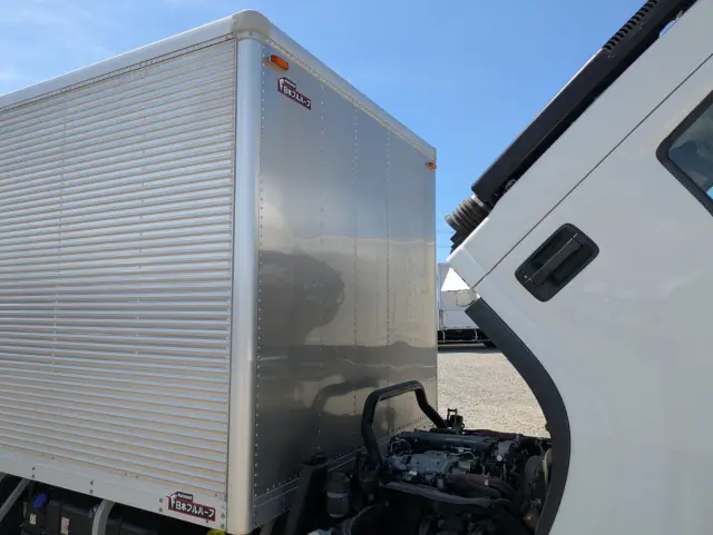 いすゞ エルフ 2RG-NPR88AN(2WD)の写真29