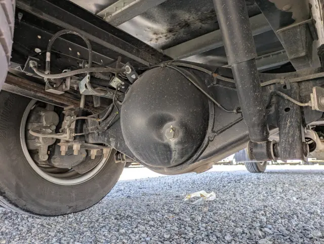 いすゞ エルフ 2RG-NPR88AN(2WD)の写真33