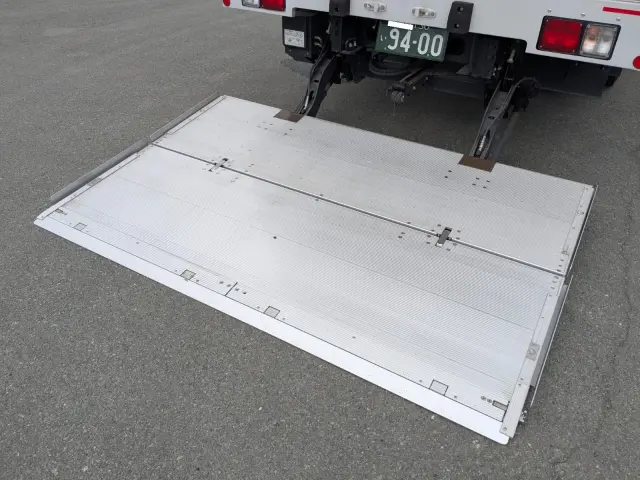 日野 レンジャー 2KG-FE2ACG(2WD)の写真10