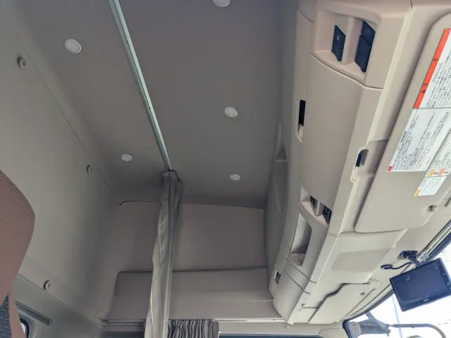 日野 レンジャー 2KG-FD2ABG(2WD)の写真9