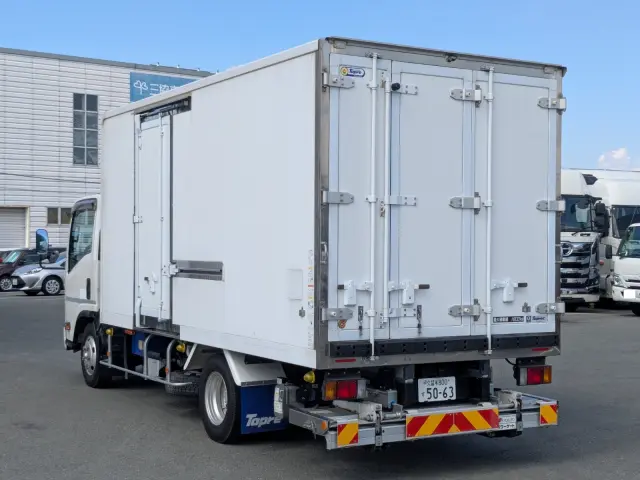 いすゞ エルフ 2RG-NPR88AN(2WD)の写真3