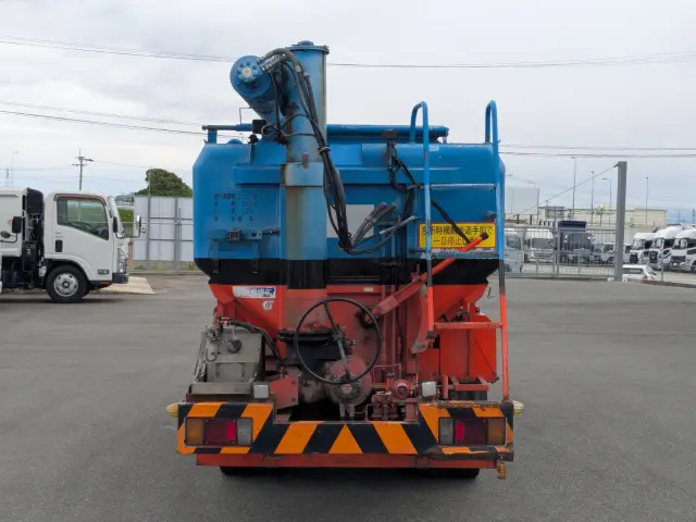 いすゞ エルフ TKG-NKR85AN(2WD)の写真7
