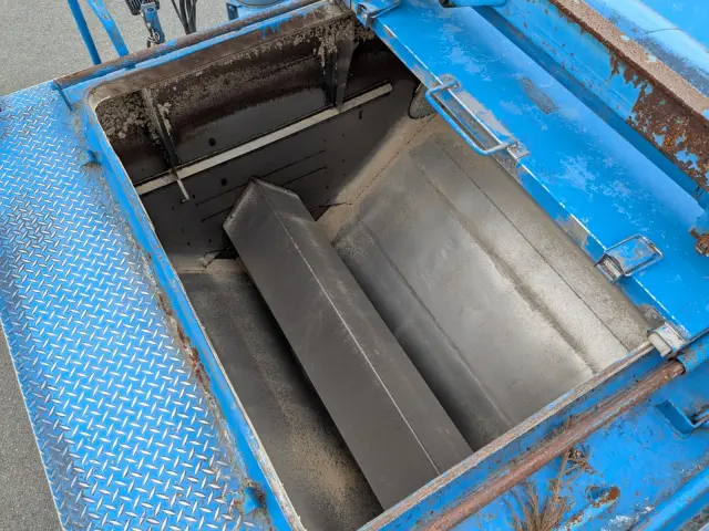 いすゞ エルフ TKG-NKR85AN(2WD)の写真28