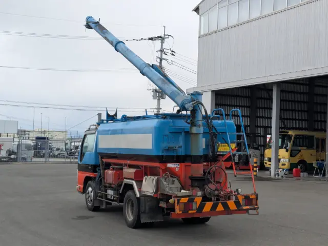 いすゞ エルフ TKG-NKR85AN(2WD)の写真30