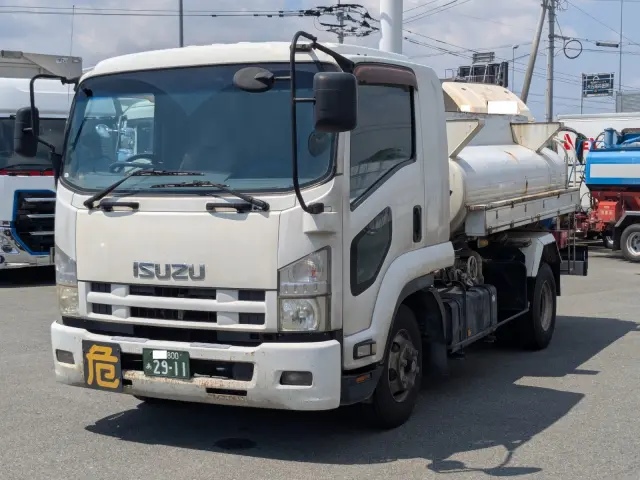 いすゞ フォワード SKG-FRR90S2(2WD)の写真1