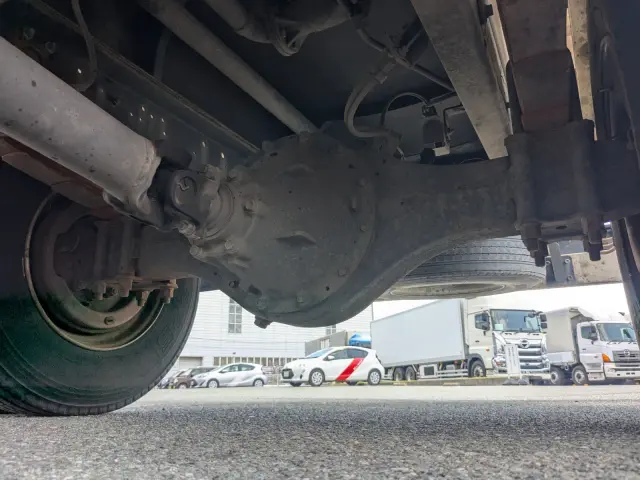 いすゞ フォワード SKG-FRR90S2(2WD)の写真9