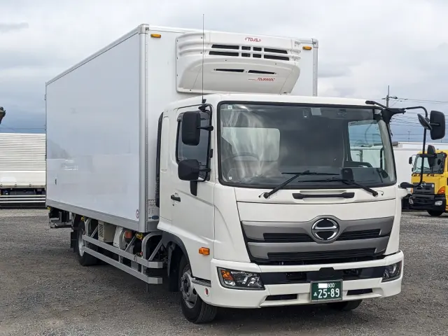 日野 レンジャー 2KG-FD2ABG(2WD)の写真2