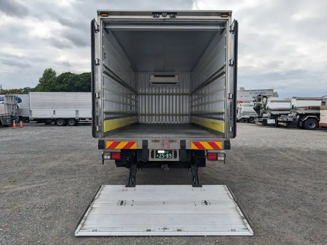 日野 レンジャー 2KG-FD2ABG(2WD)の写真8