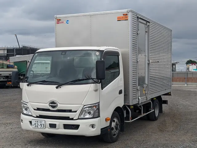 日野 デュトロ 2RG-XZU712M(2WD)の写真1