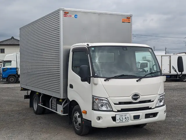 日野 デュトロ 2RG-XZU712M(2WD)の写真2
