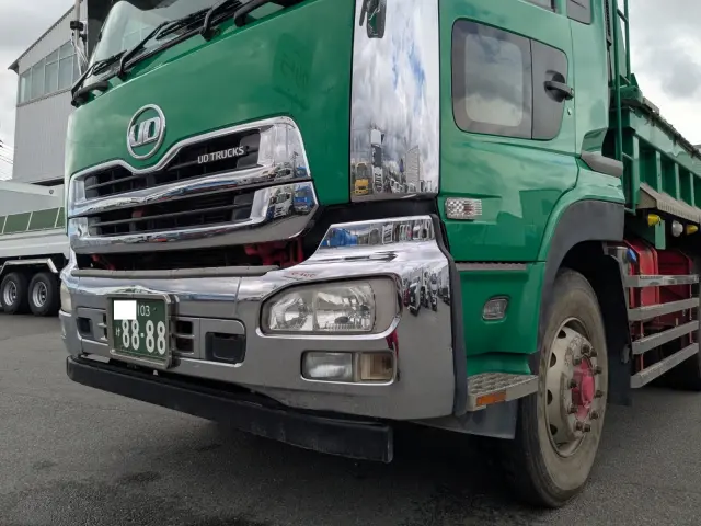 UD クオン QKG-CW5XL(6x4)の写真26