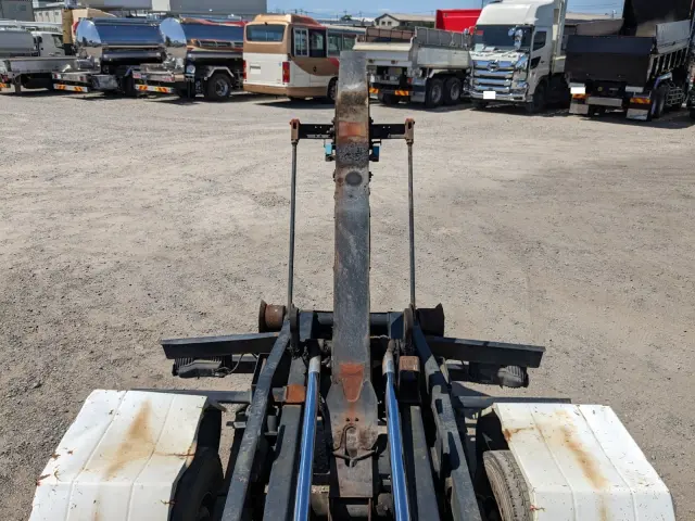 いすゞ フォワード PKG-FRR90S2(2WD)の写真30