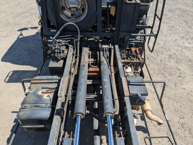 いすゞ フォワード PKG-FRR90S2(2WD)の写真31