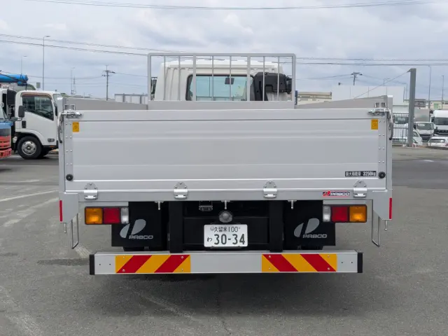 三菱 ファイター 2KG-FK65F(2WD)の写真7